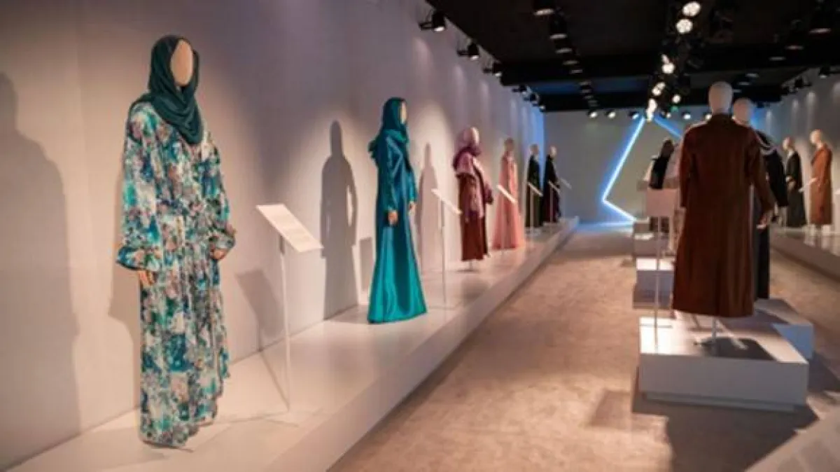 ازياء مصممات معرض 100 براند سعودي