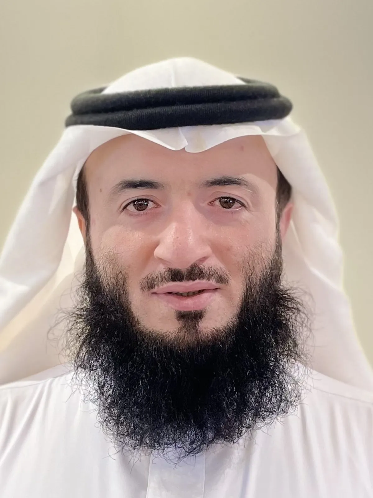 المتخصص في التسويق الرقمي وشبكات التواصل عبدالعزيز الأسمري