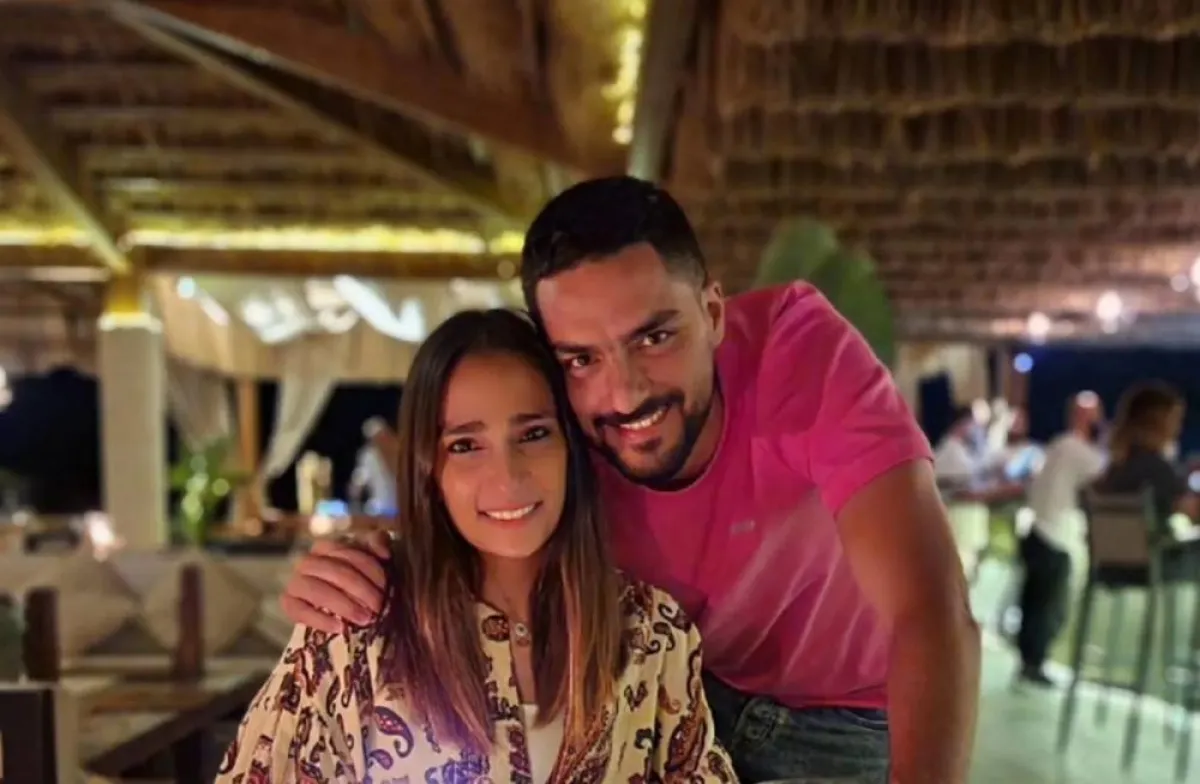 حسن الشافعي وزوجته زينة - الصورة من حسابه على انستغرام