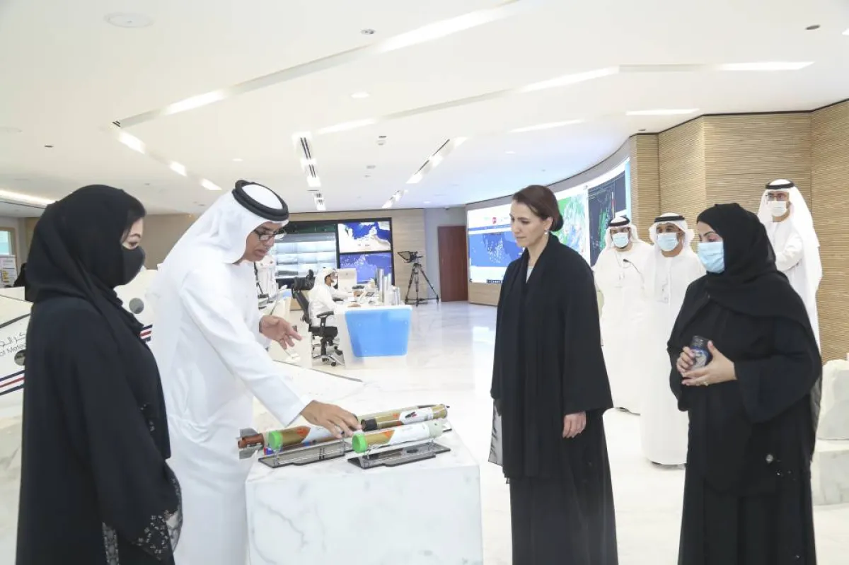 تطوير  الإصدار الثاني للمنصة الوطنية لجودة الهواء. الصورة من "وام"