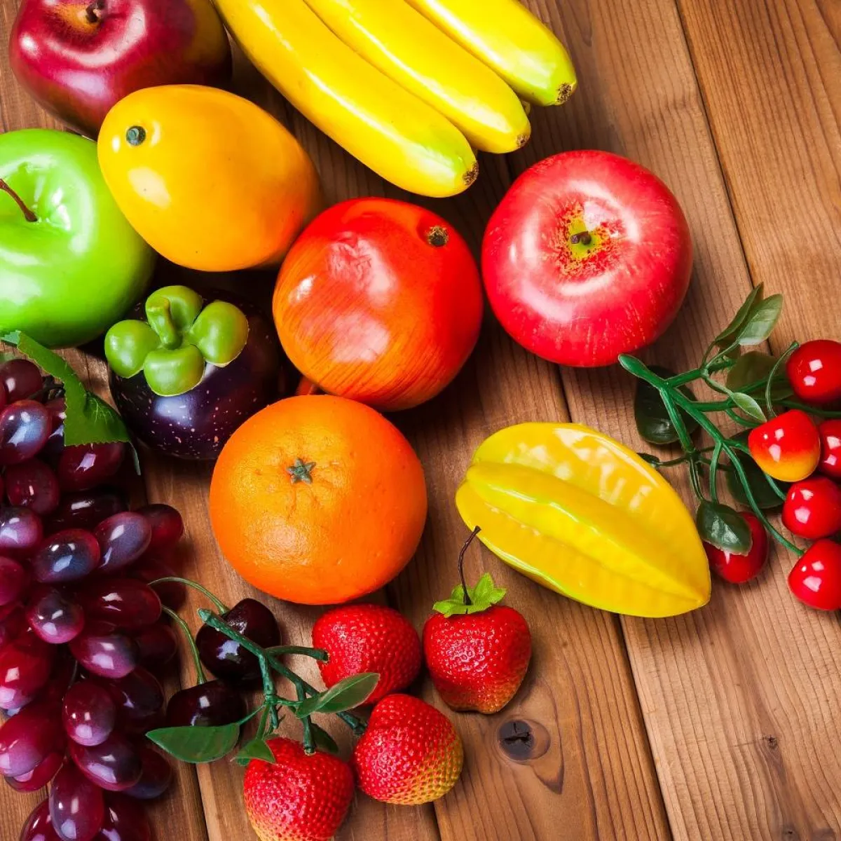 صورة لعدد من الفواكه والخضروات