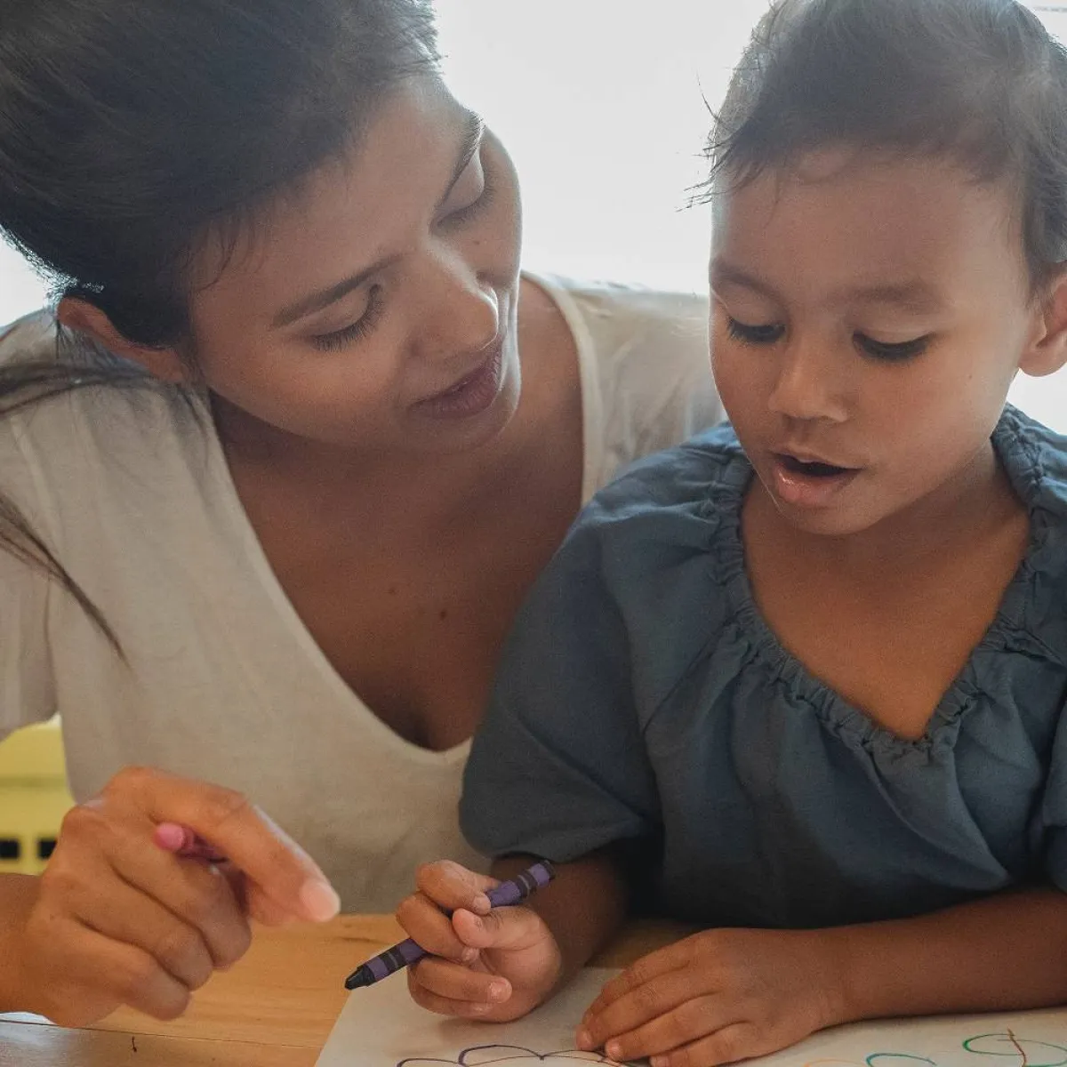 صورة لأم وطفلتها