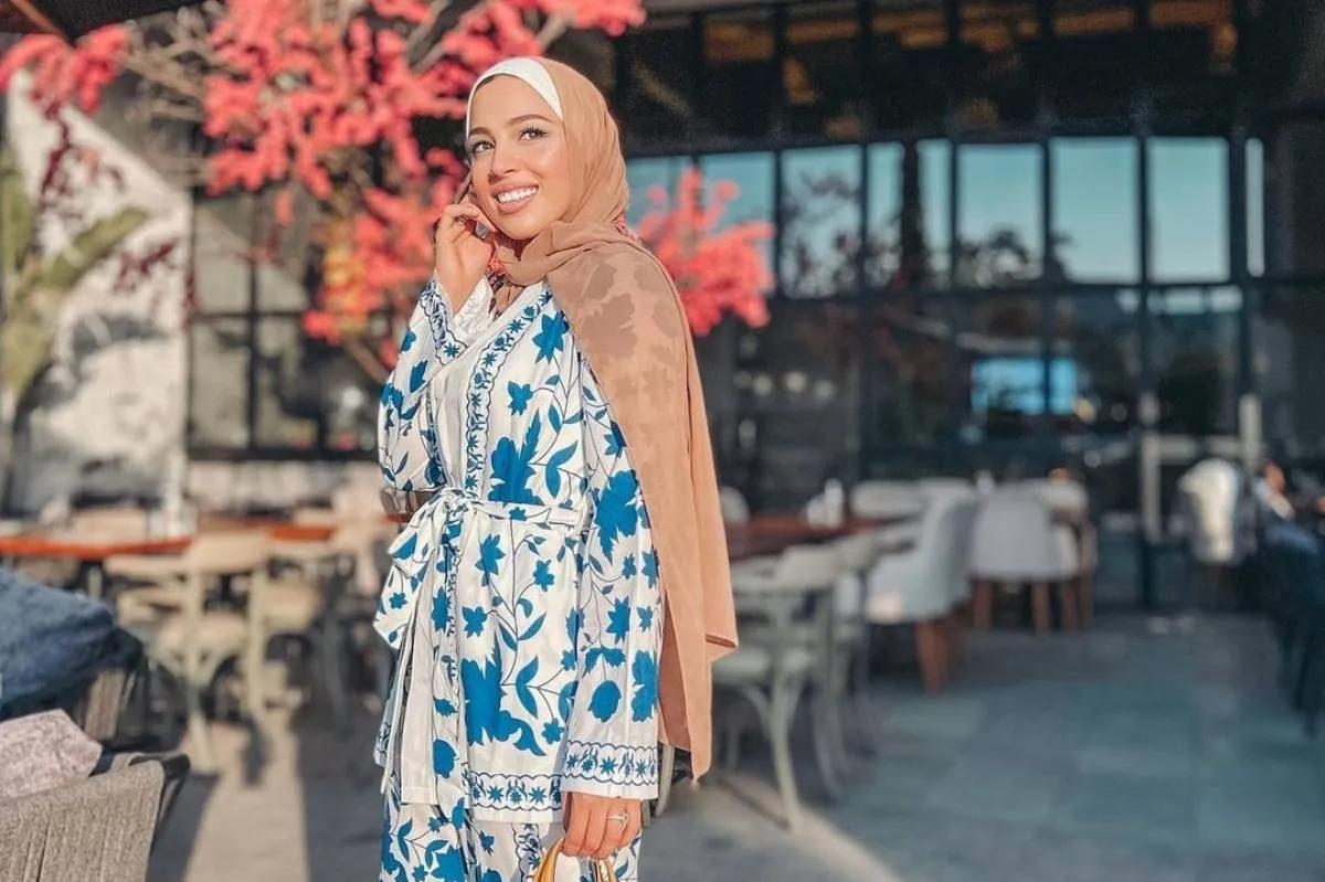 إطلالات تناسب الشاطئ