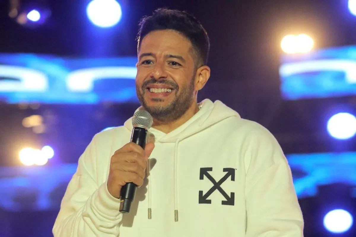 محمد حماقي - الصورة من حساب حماقي على إنستغرام