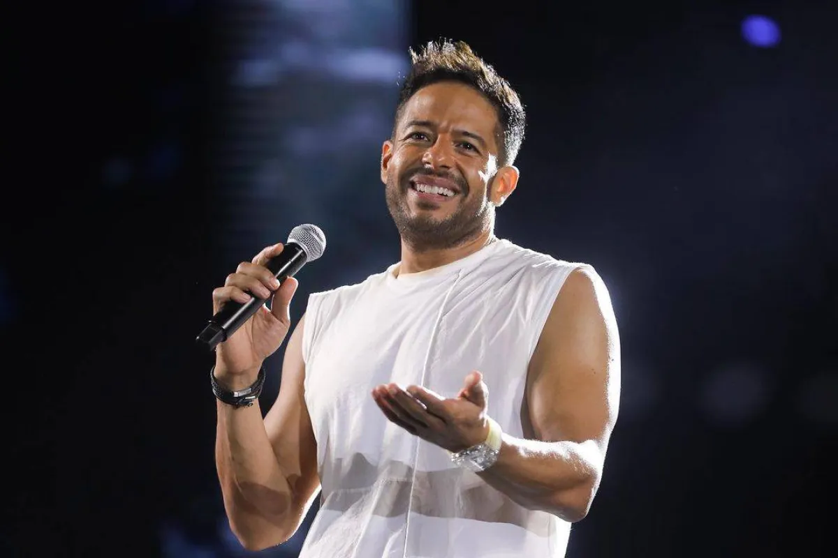 محمد حماقي - الصورة من حساب حماقي على إنستغرام