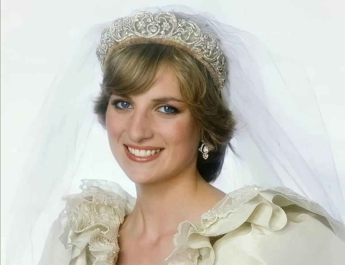 الأميرة ديانا في يوم زفافها- الصورة من حساب Europe Royals على إنستغرام