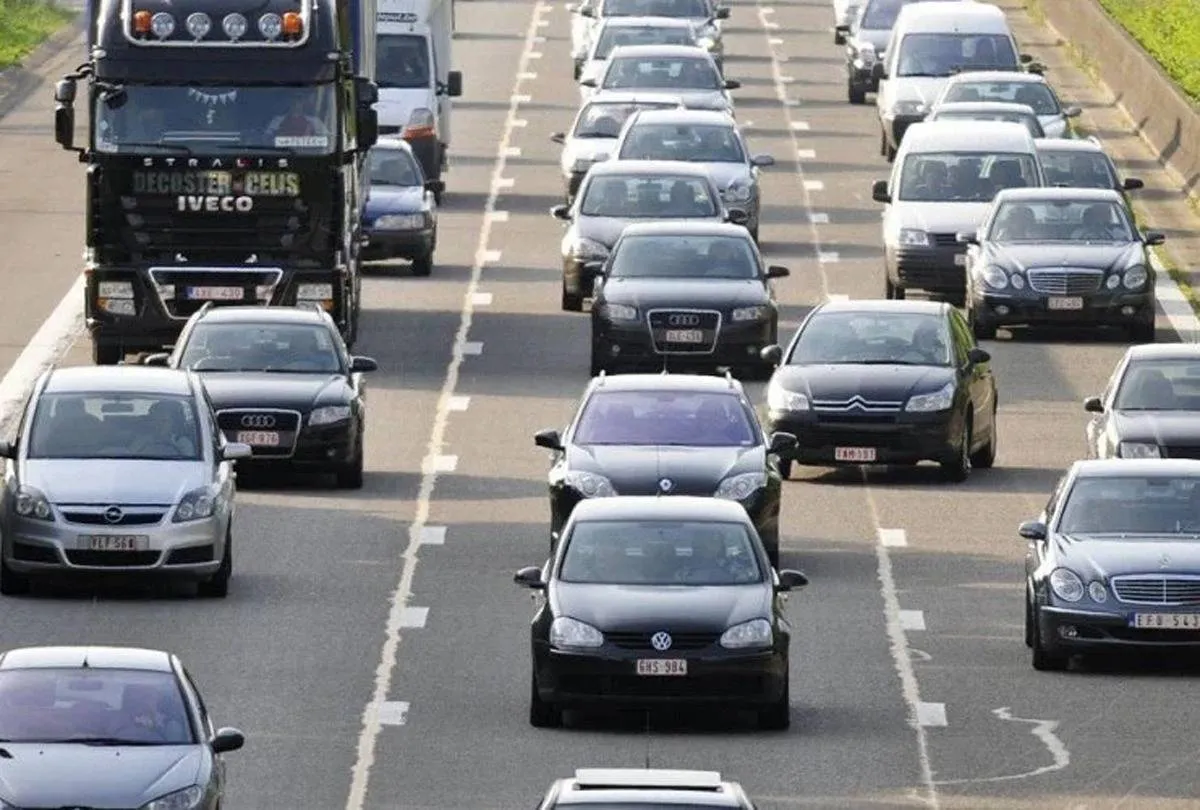 تغريم سائقة سيارة بستة ملايين يورو لأنها أوقفت سيارتها بشكل غير صحيح