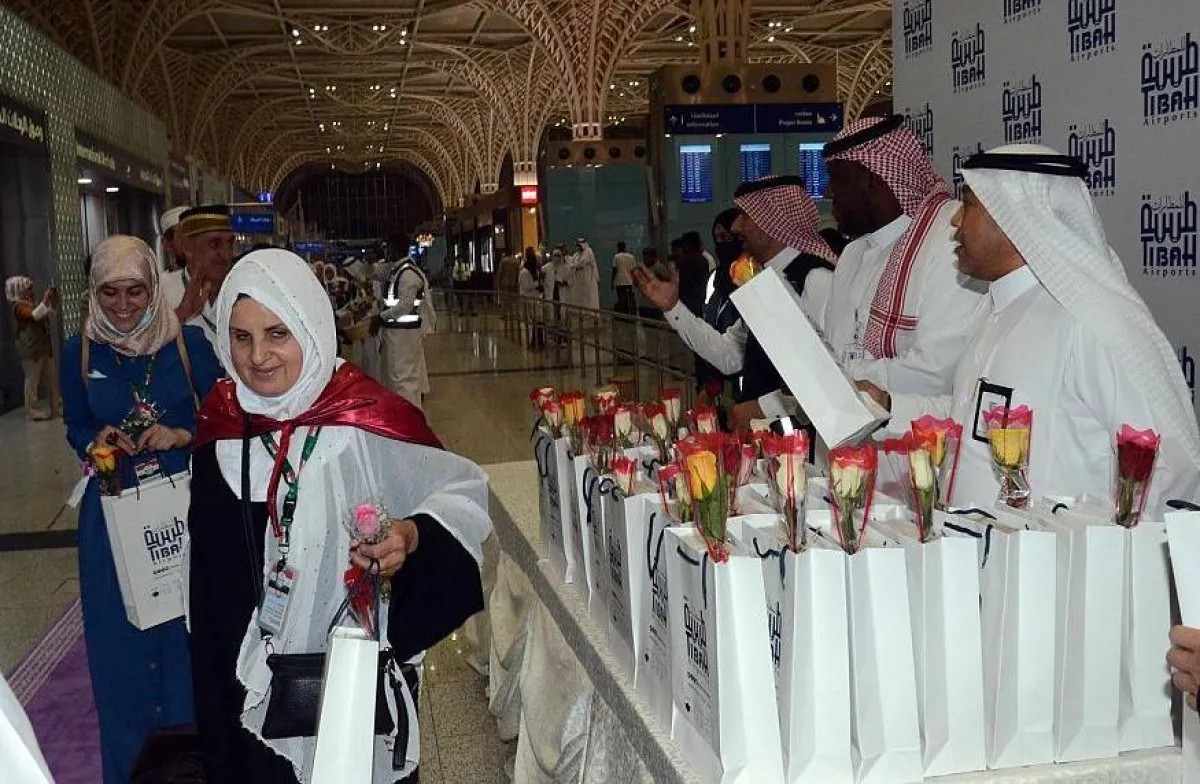 معتمري الخارج