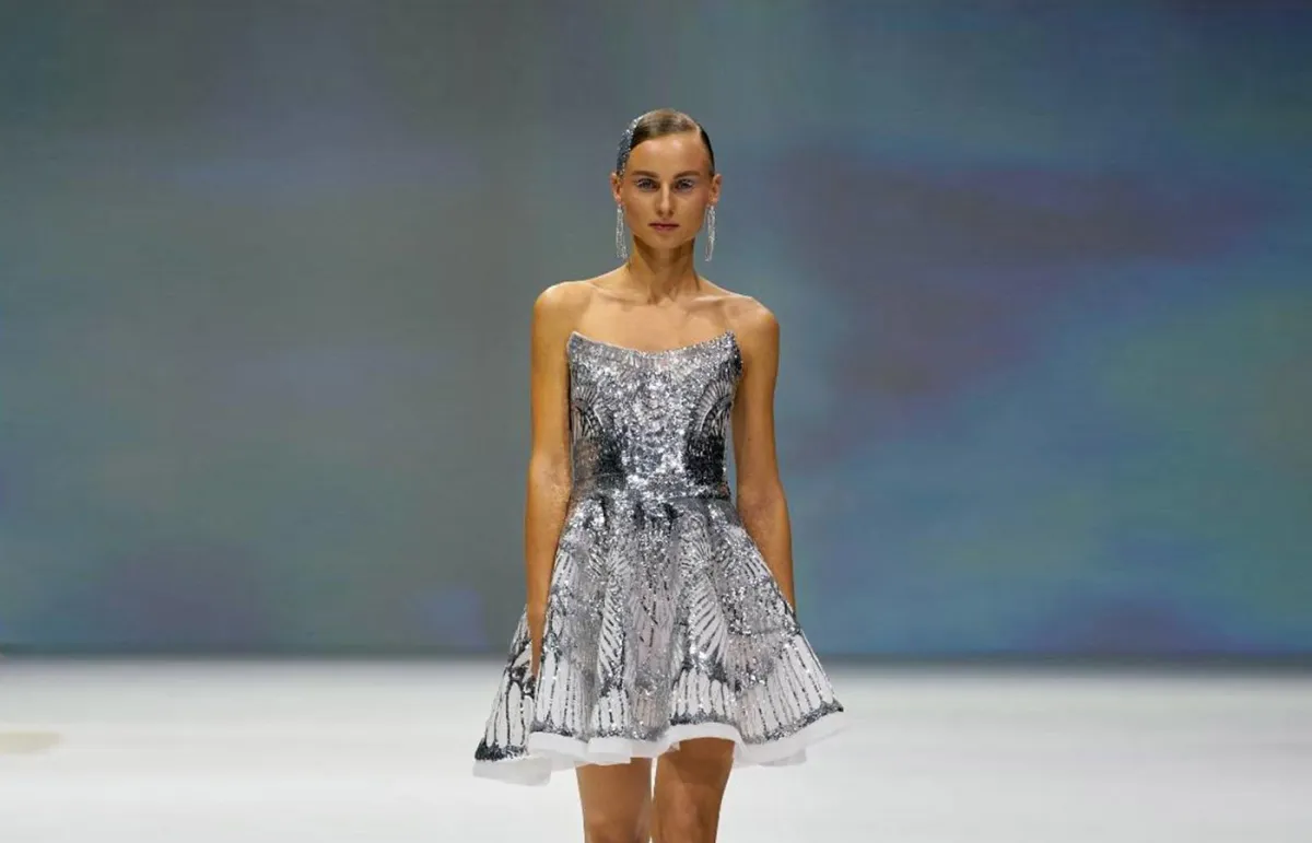 فساتين سهرة مناسبة لصديقة العروس