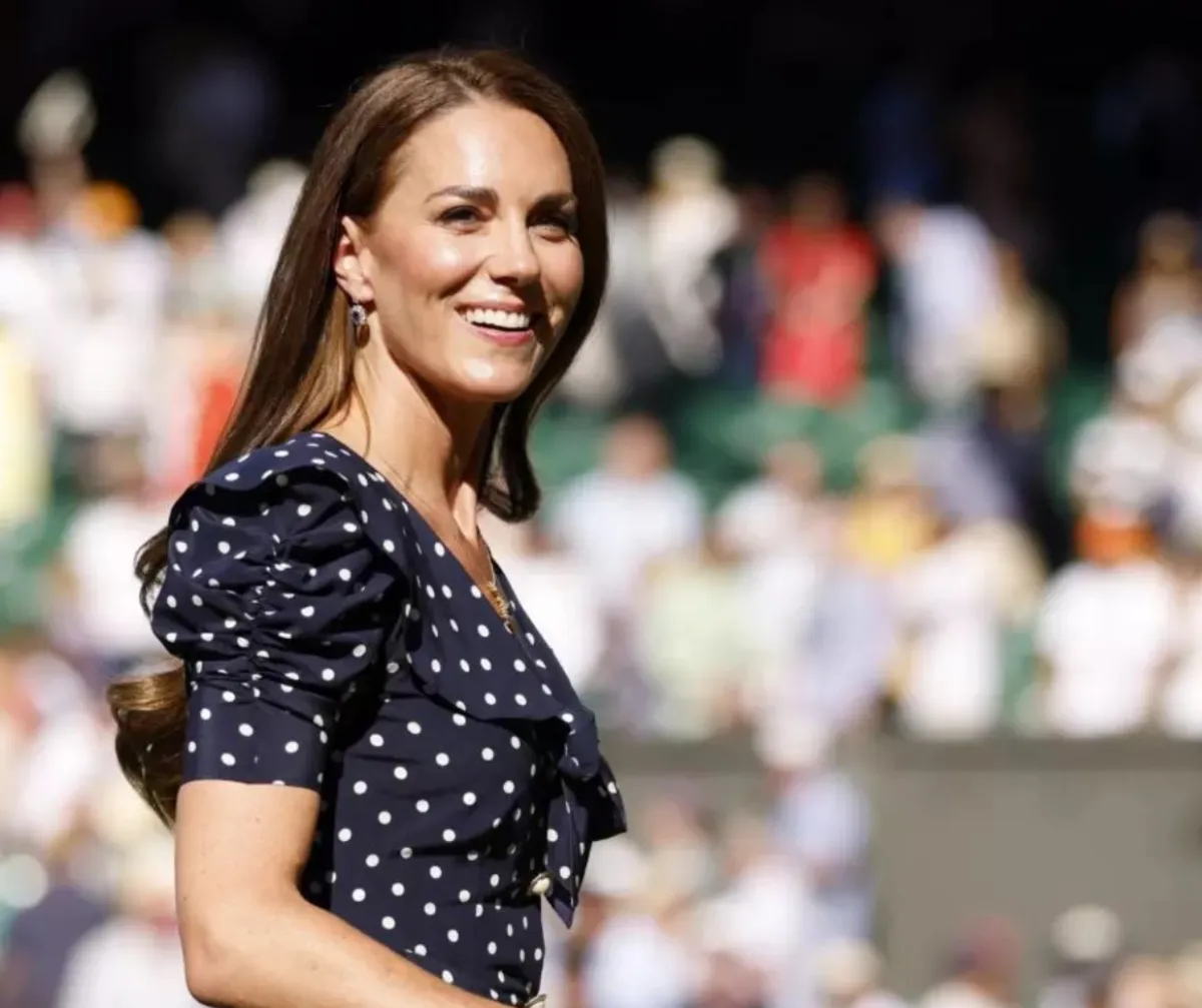 لِم تصرّ كيت ميدلتون على ارتداء الأزياء المنقّطة؟