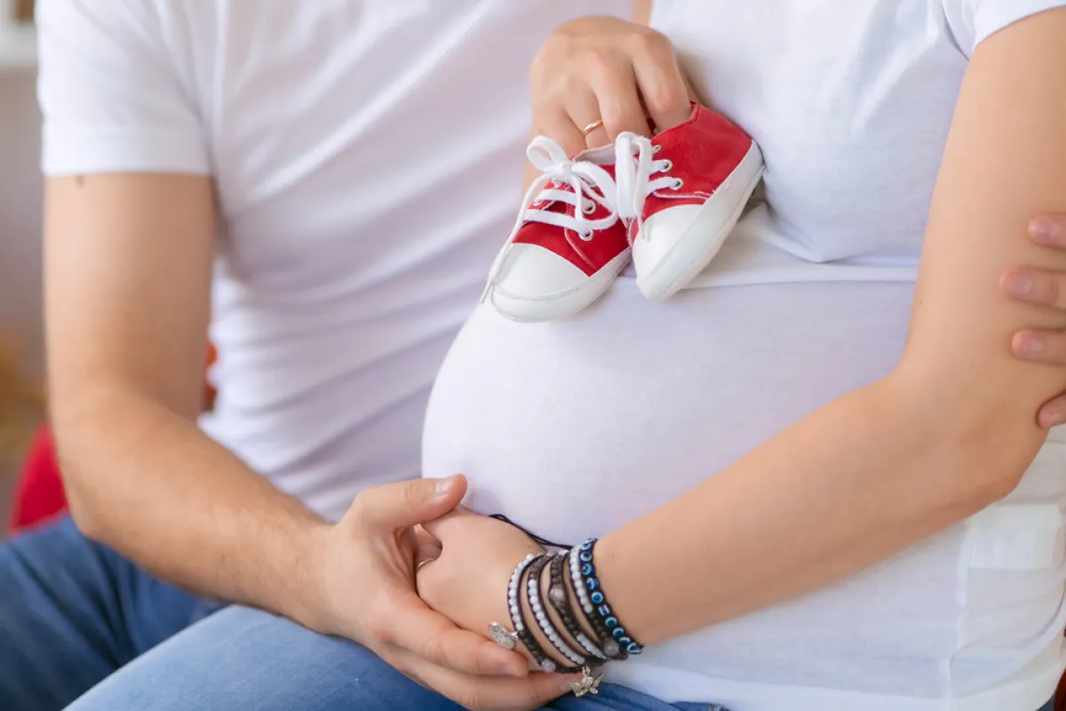 مخاطر الحذاء الصلب على طفلك قبل عمْر الخامسة