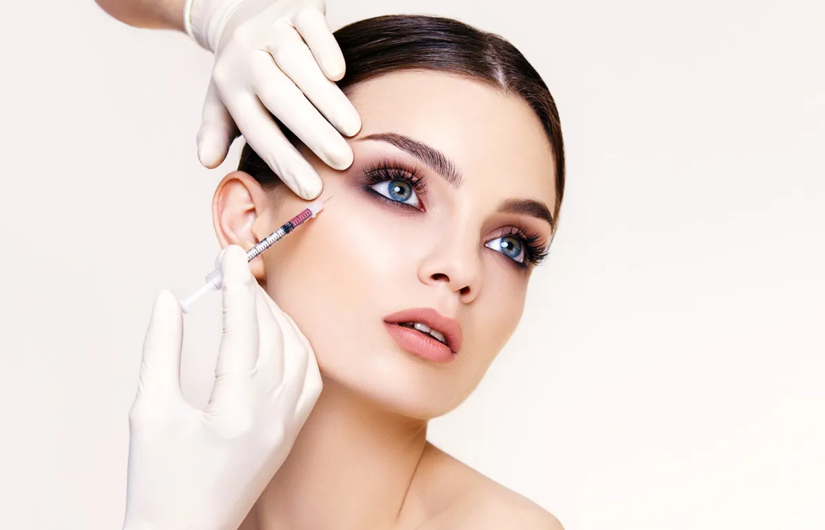 أعمال تجميلية بسيطة للعروس "تُنعش" الصحة الجلدية برأي طبيب