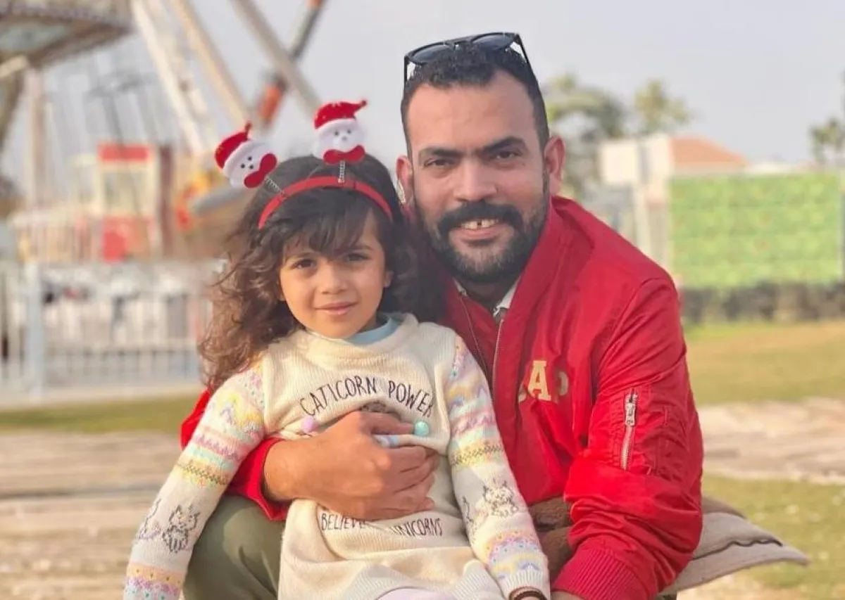 خالد عليش وابنته - الصورة من حسايه على إنستغرام