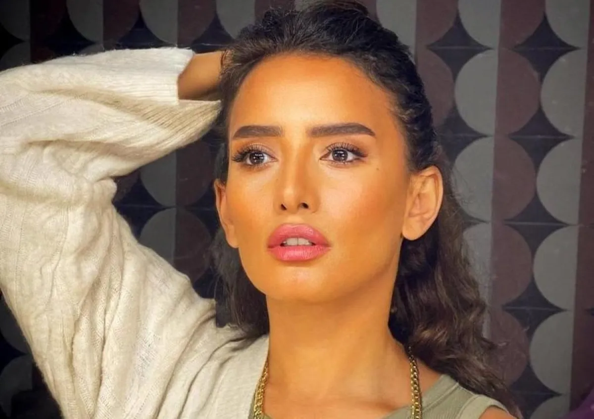 زينة - صورة من صفحتها الرسمية على انستغرام