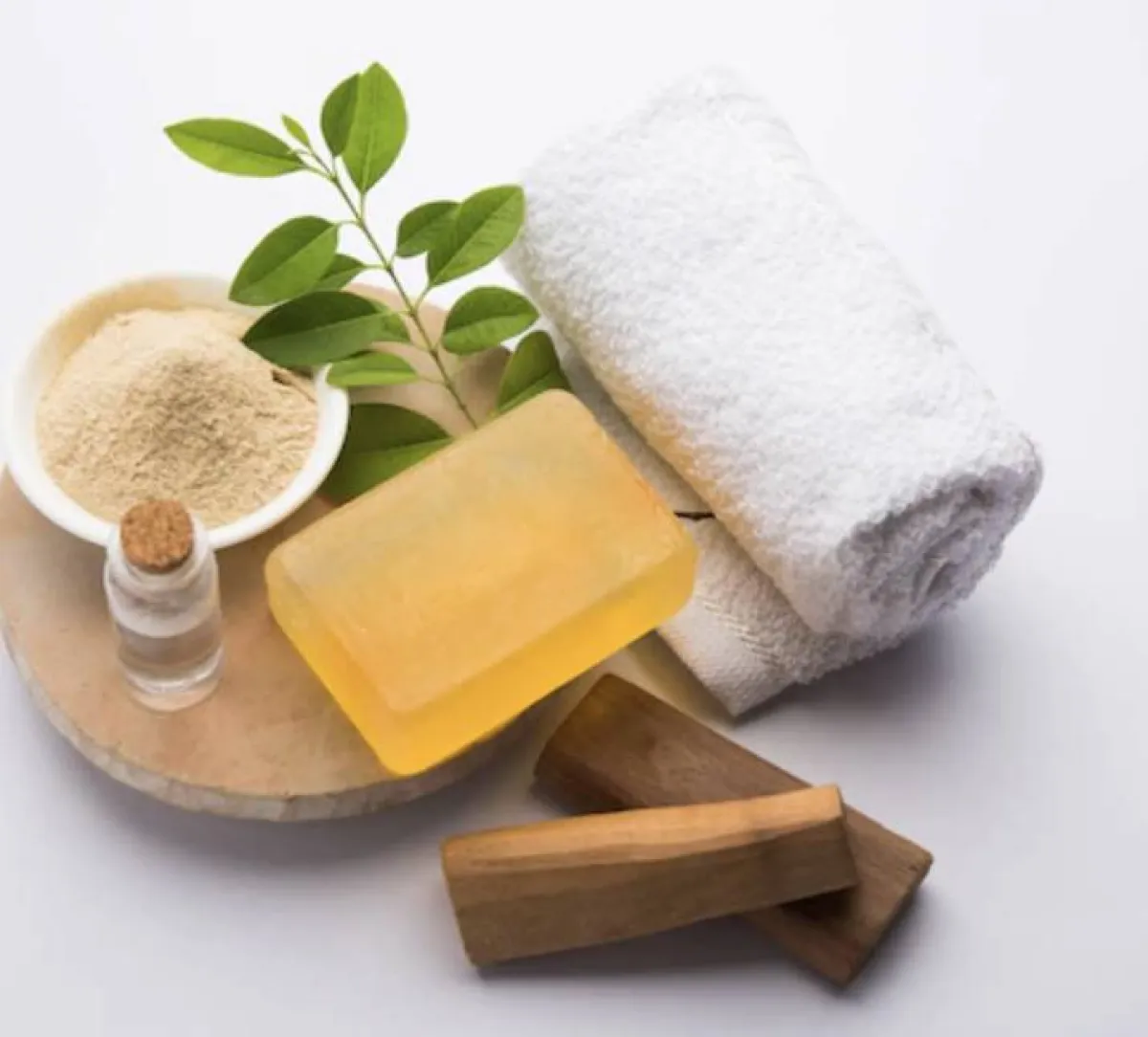 مقشر طبيعي للبشرة