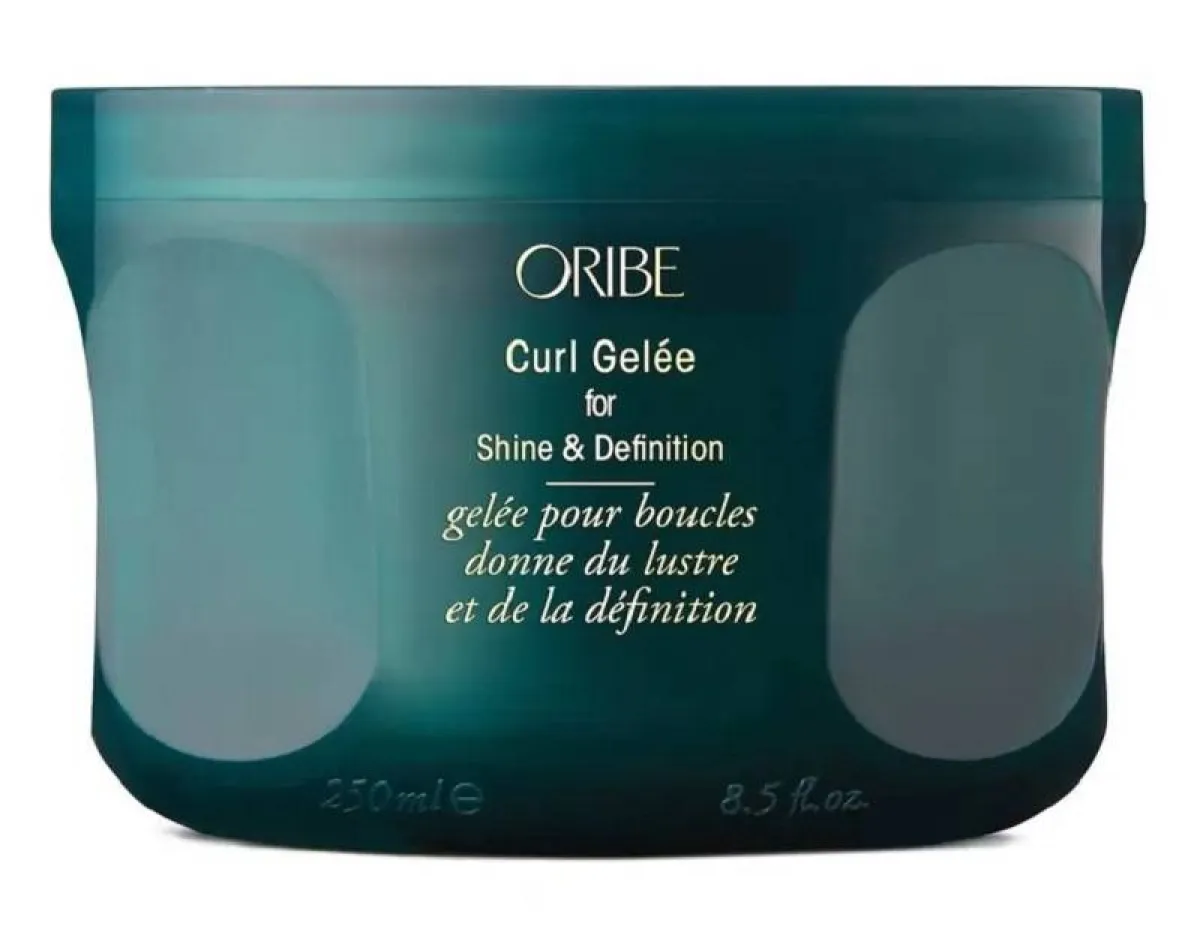 مستحضرات العناية بالشعر الجاف