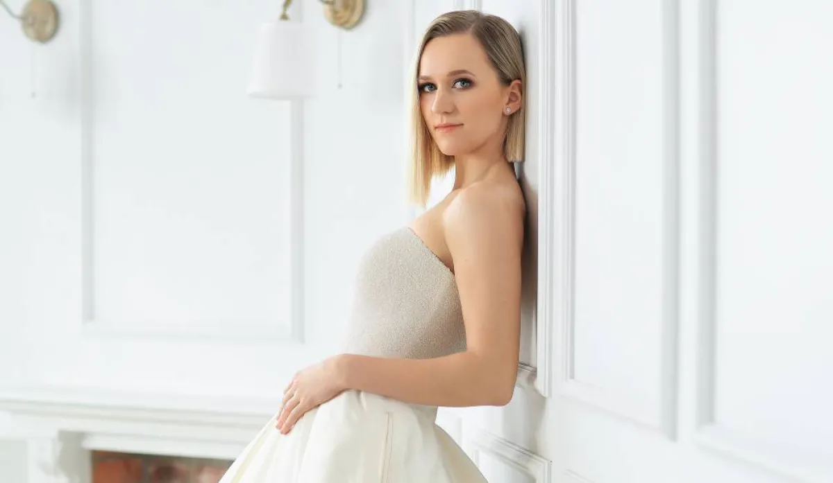 أجمل قصات شعر كاريه قصير للعروس 