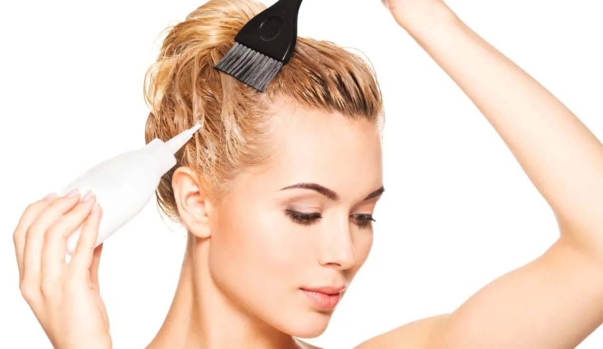 أبرز الفروق بين صبغة الأمونيا وبدون أمونيا 