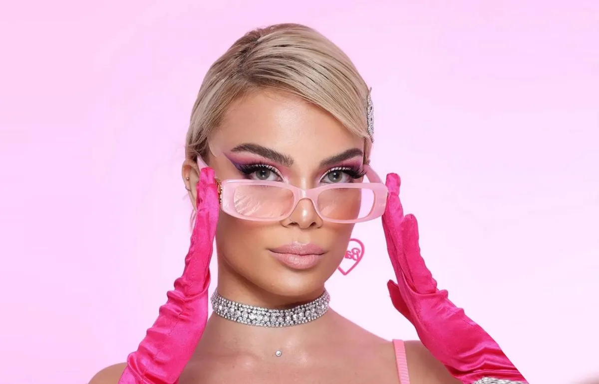 طريقة تطبيق مكياج باربي لتكبير العيون