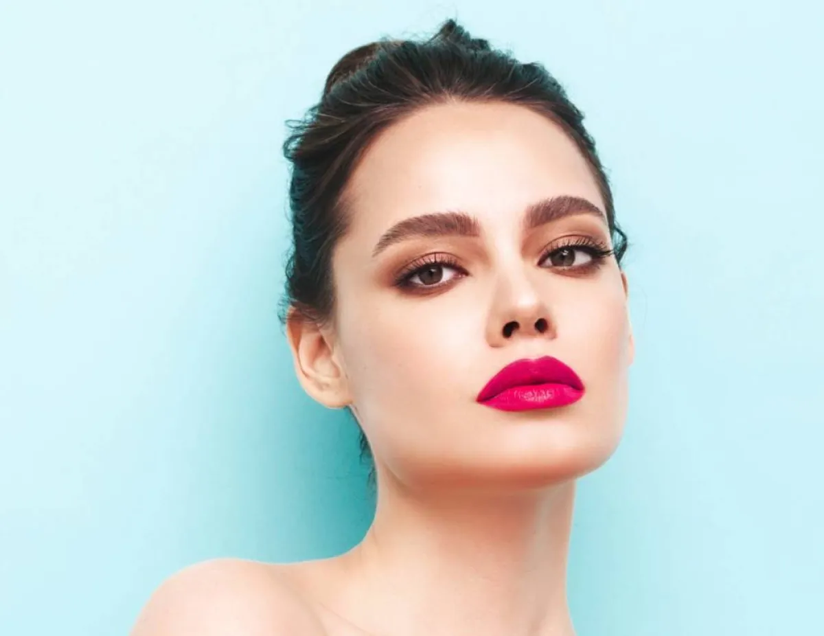 مكياج عيون سموكي للعروس