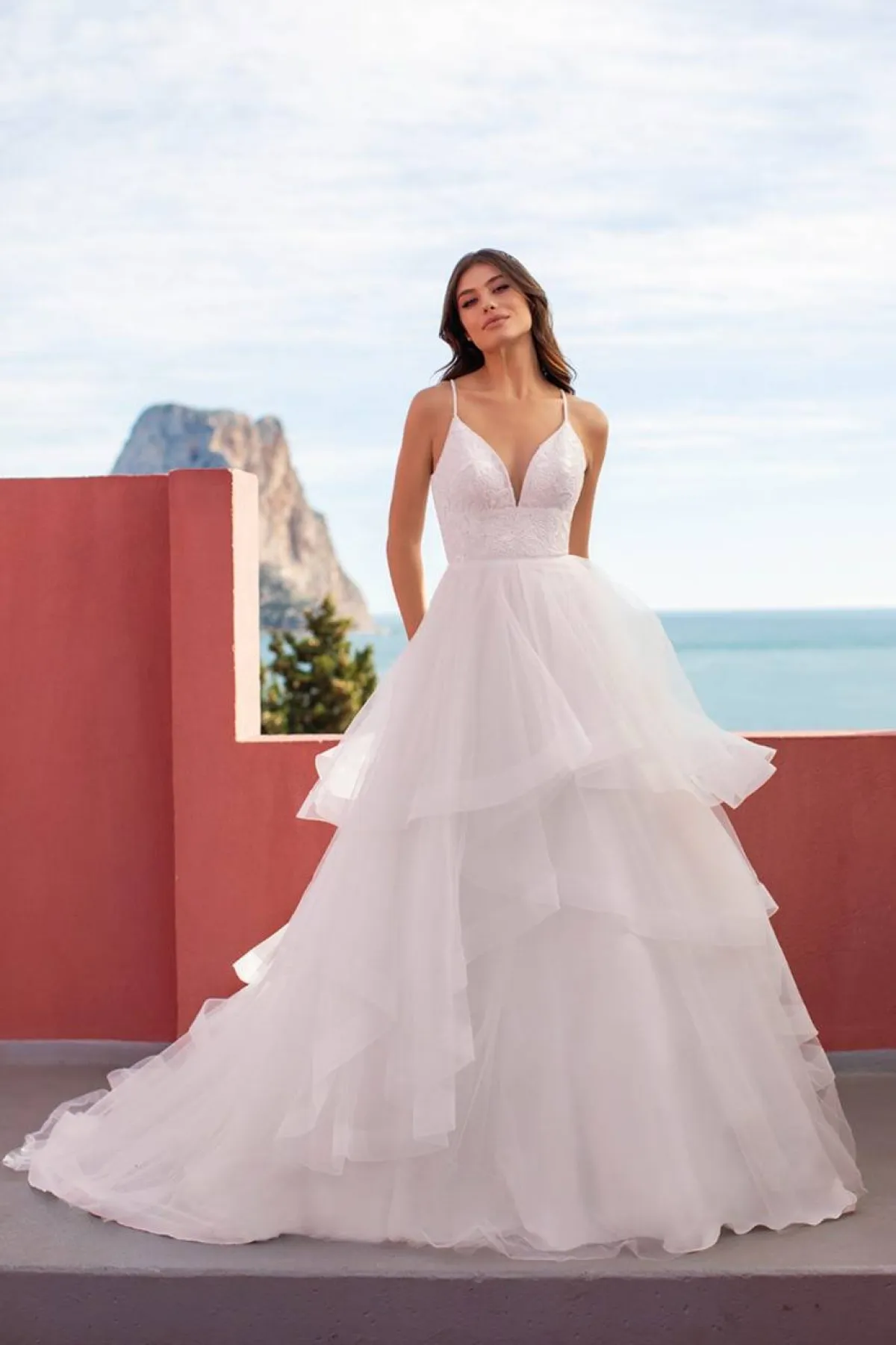  وايت وان باي برونوفياس  White One by Pronovias