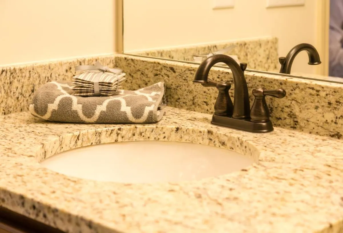 أسطح الجرانيت