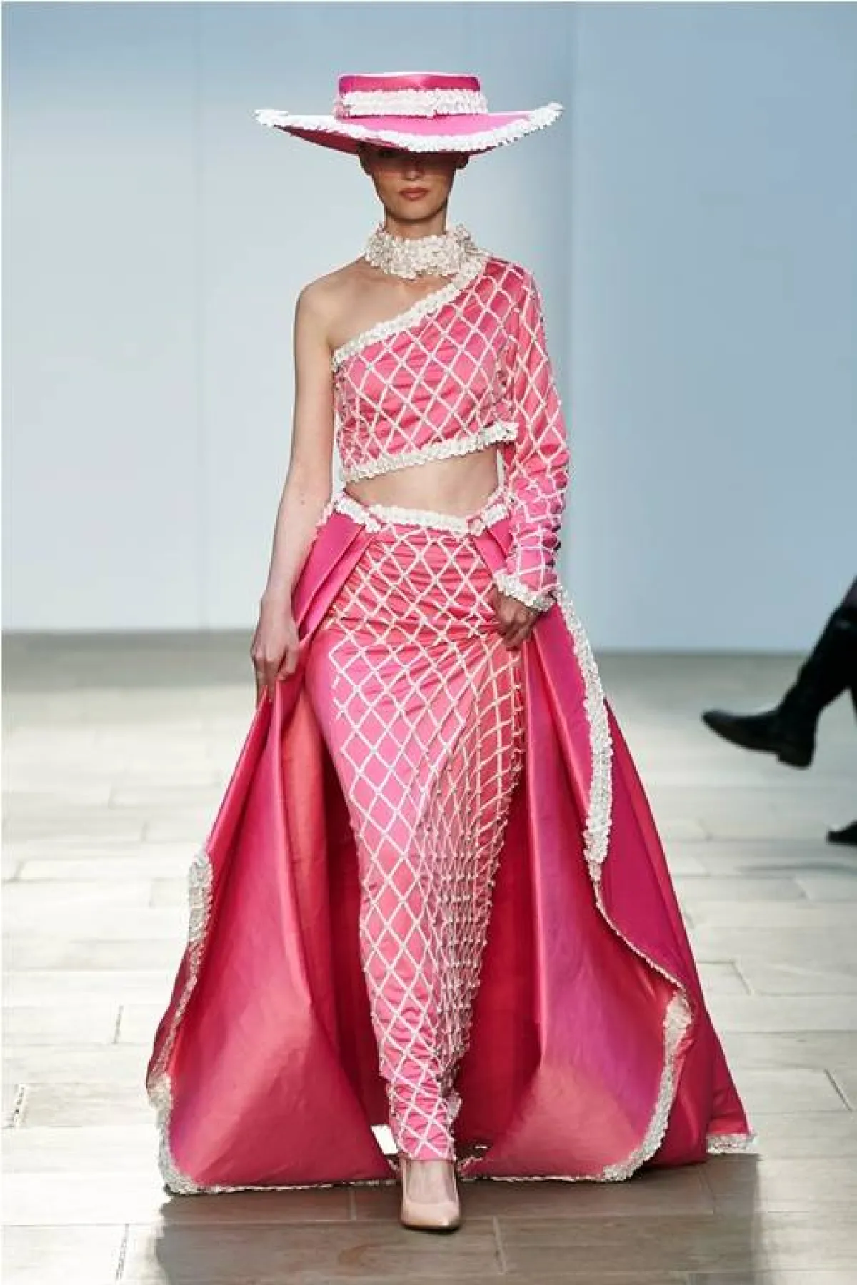 بلايز بكتف واحد من بني باسريشا «Bani Pasricha»