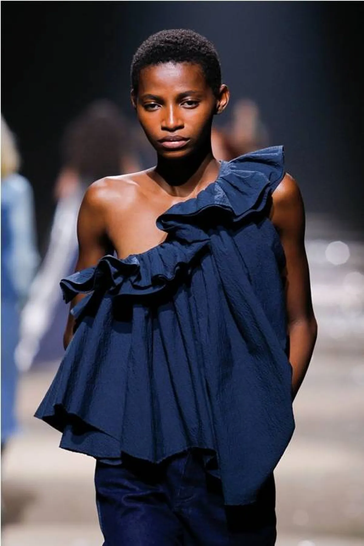 بلايز بكتف واحد من ماركيز ألميدا «Marques Almeida»