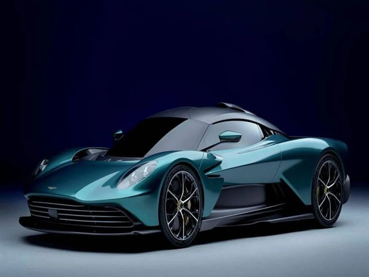 أستون مارتن تكشف عن طرازين جديدين بمعرض كونكورس