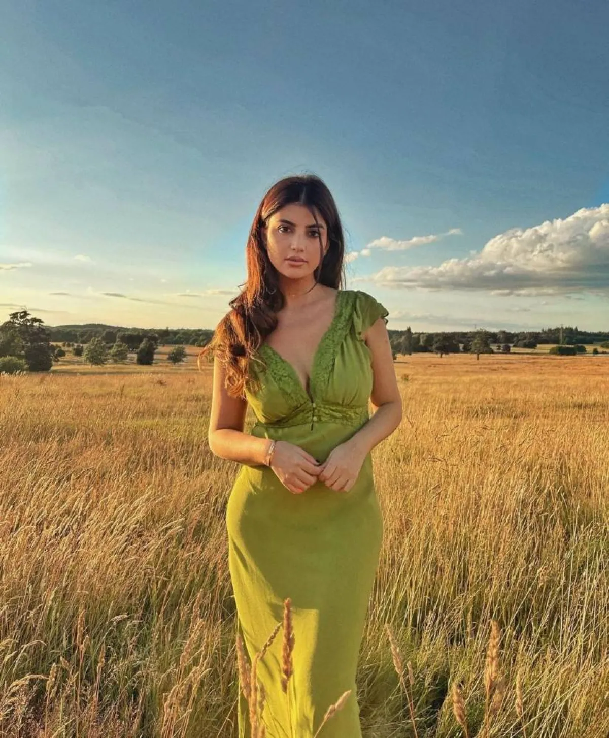 إطلالات علا فرحات