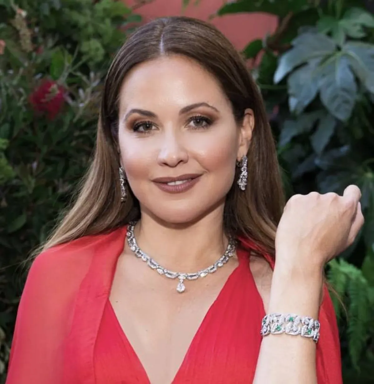 ريا ابي راشد بمجوهرات بلغاري-الصورة من حساب النجمة على انستغرام