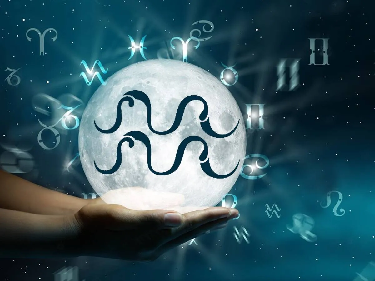 توقعات برج الدلو لشهر أغسطس 2022