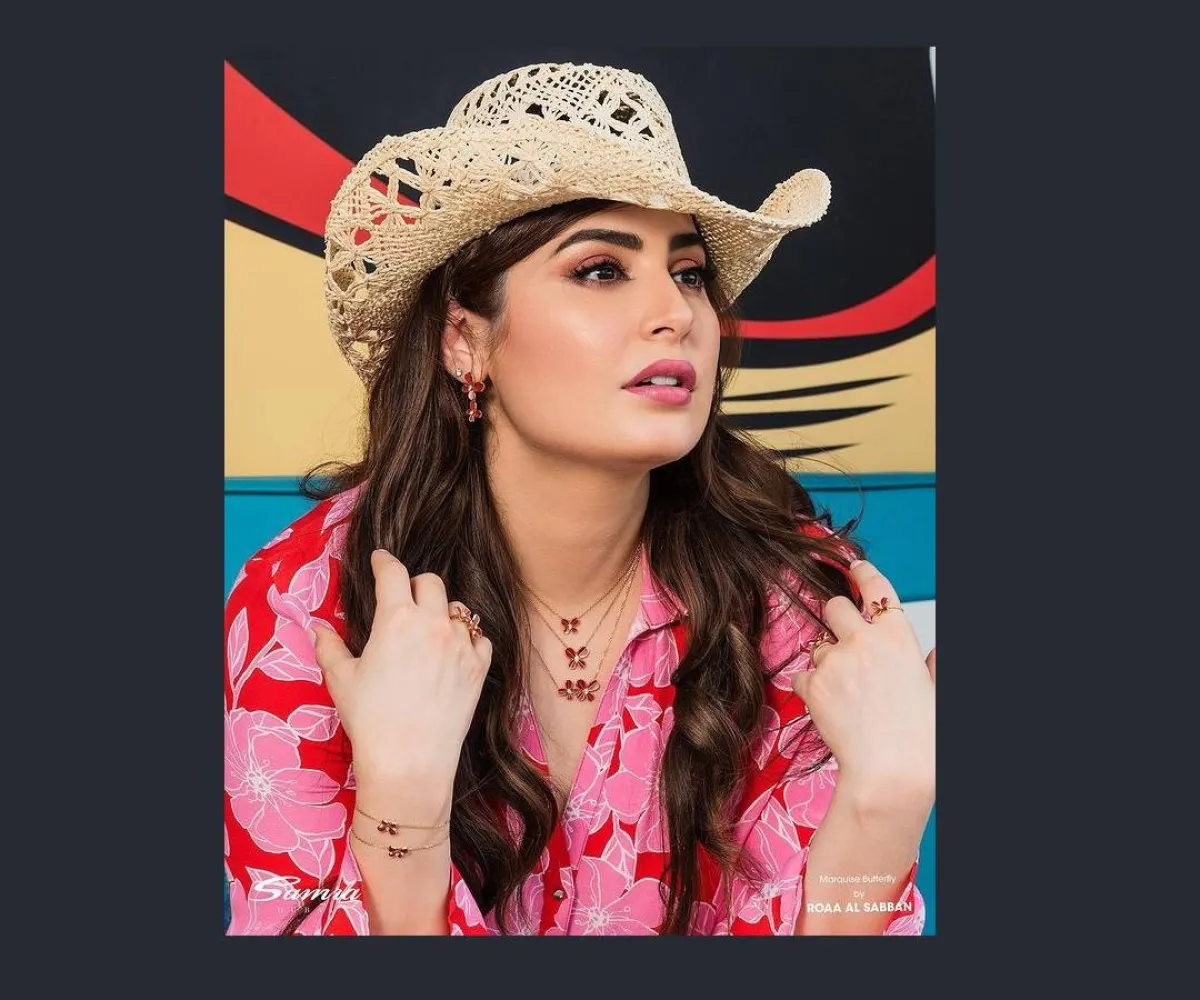 رؤى الصبان بمجوهرات سمرة دبي-الصورة من حساب النجمة على انستغرام