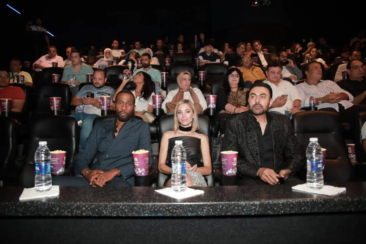 محمد كريم وأبطال فيلم يوم للموت أمس في العرض الخاص للفيلم - تصوير محمد عربي