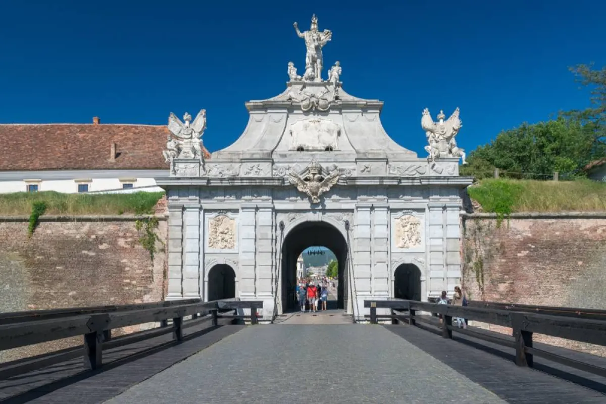 قلعة ألبا يوليا