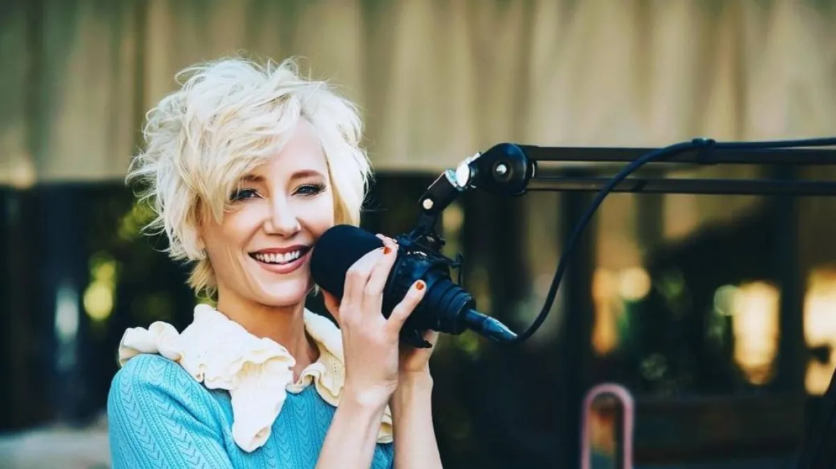 آن هتش- الصورة من حسابها على إنستغرام