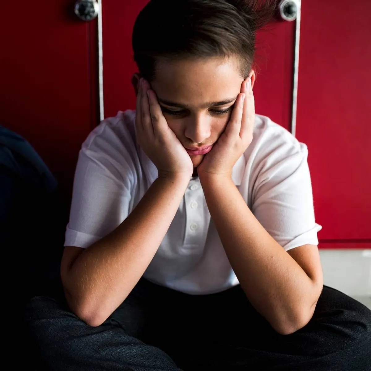 صورة لطفل منعزل