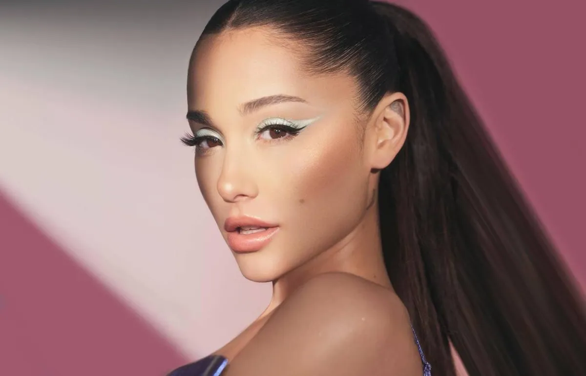 مكياج وتسريحات شعر أريانا غراندي