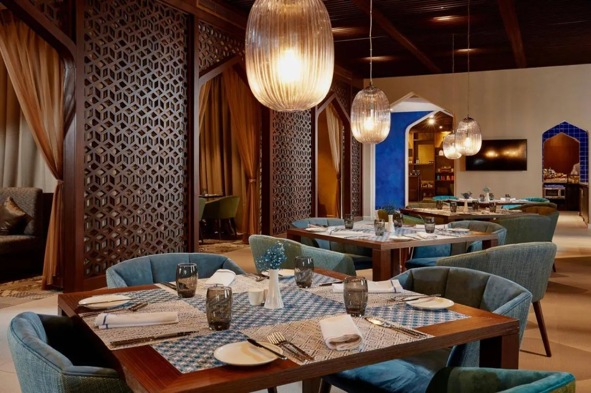 لقطة لأحد المطاعم في فندق شذا الرياض