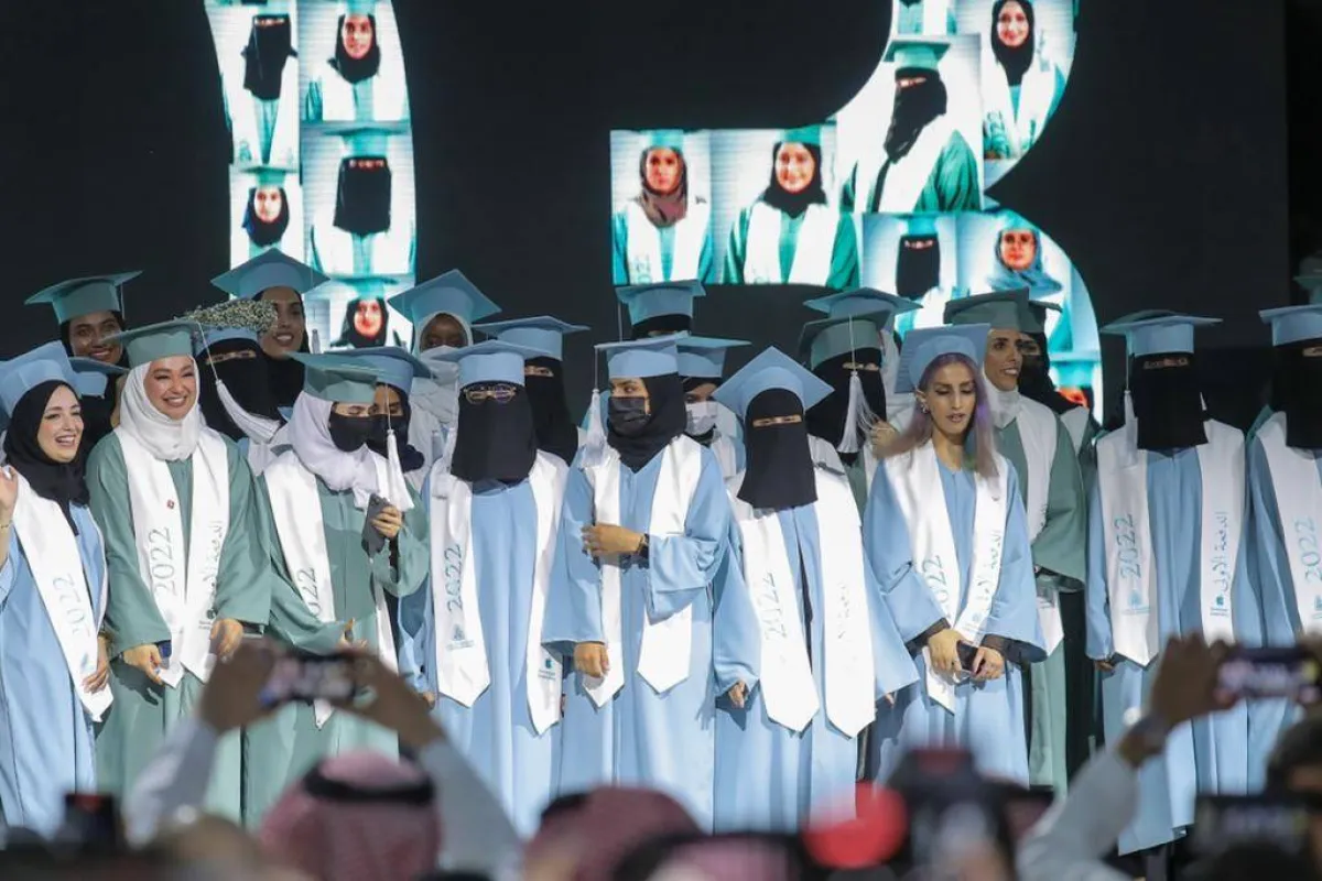 خريجات أكاديمية آبل