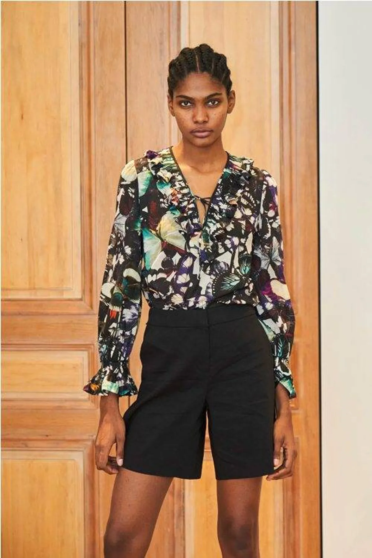 قميص ملوّن، من أونغارو Ungaro