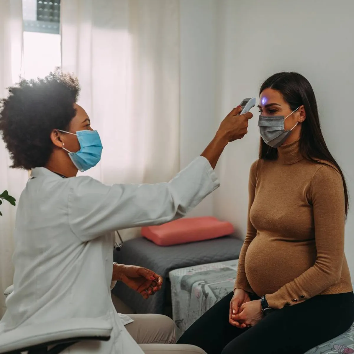 صورة لحامل مريضة