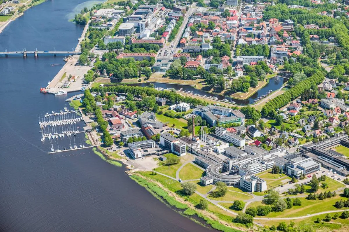 إطلالة على مدينة بارنو