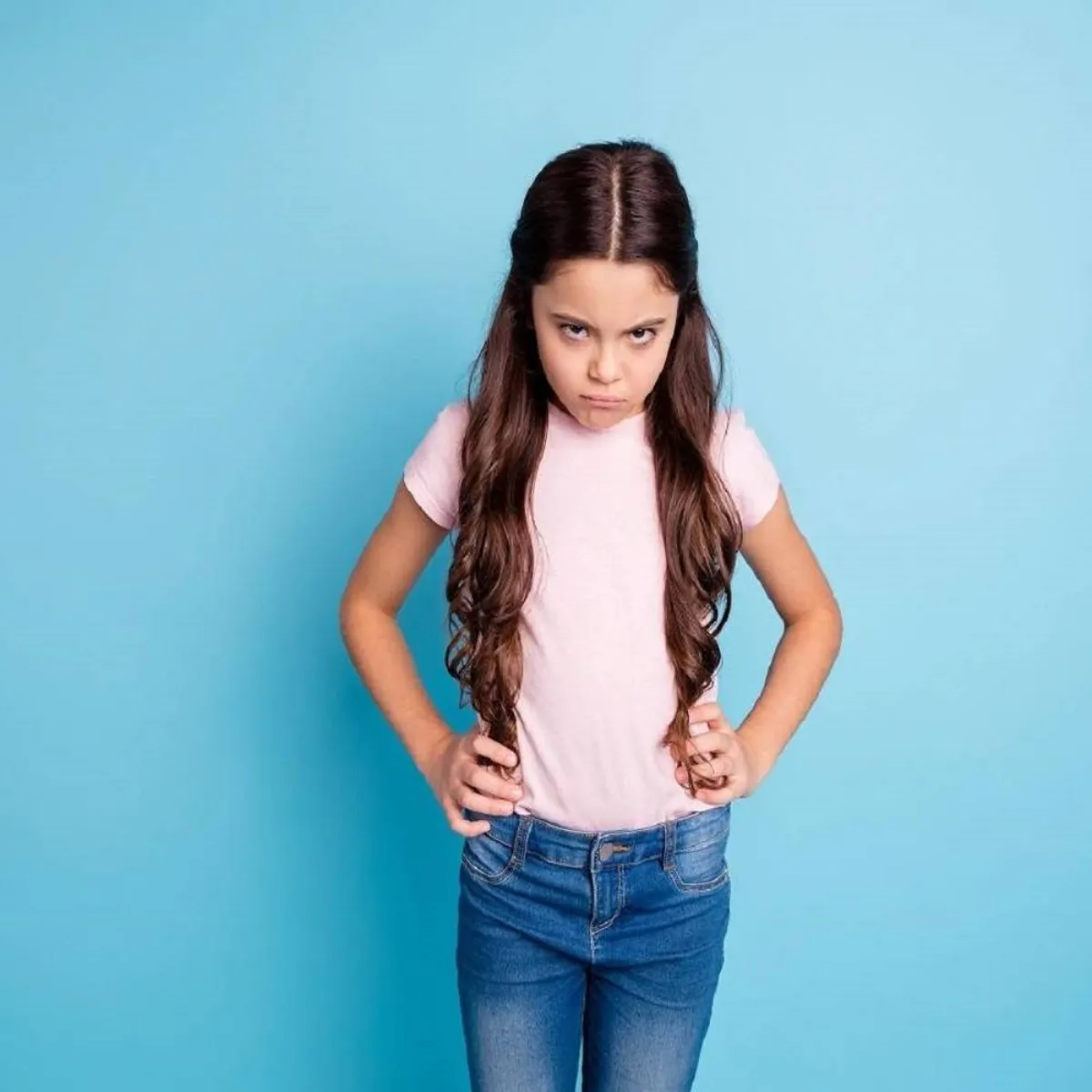 صورة لطفلة مدللة 