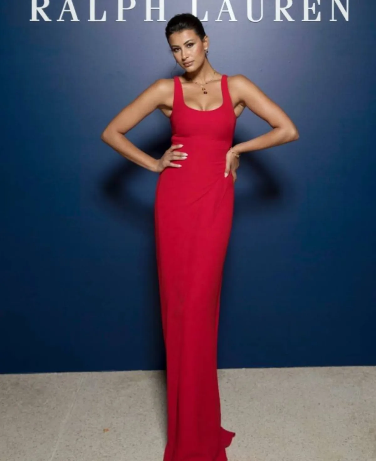 إطلالات ريم السعيدي بالفستان الفاخرة