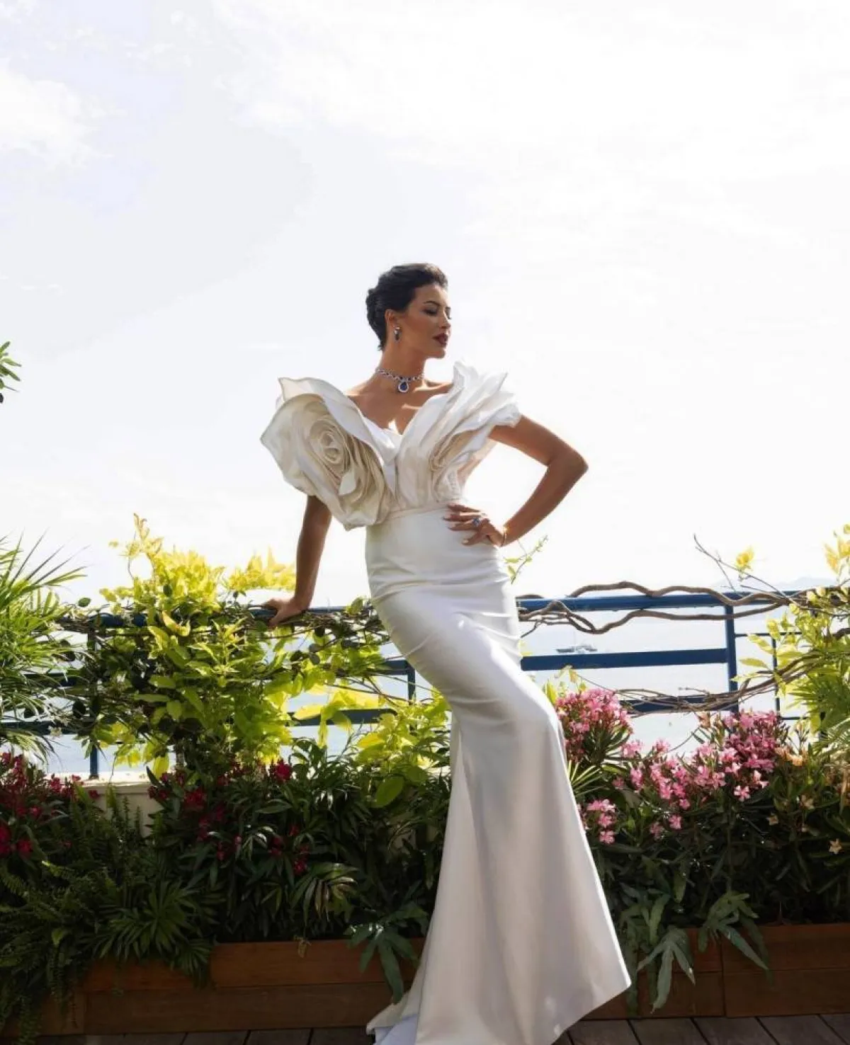 إطلالات ريم السعيدي بالفستان الفاخرة