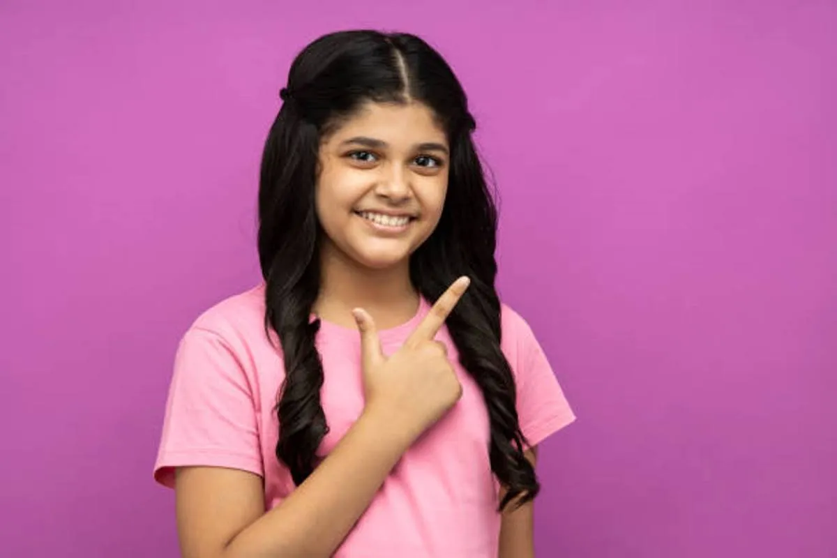 صورة تعبر عن طفلة قادرة على اتخاذ قرار يخص حياتها