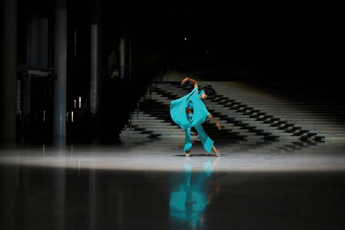 وفاة إيسيه مياكي