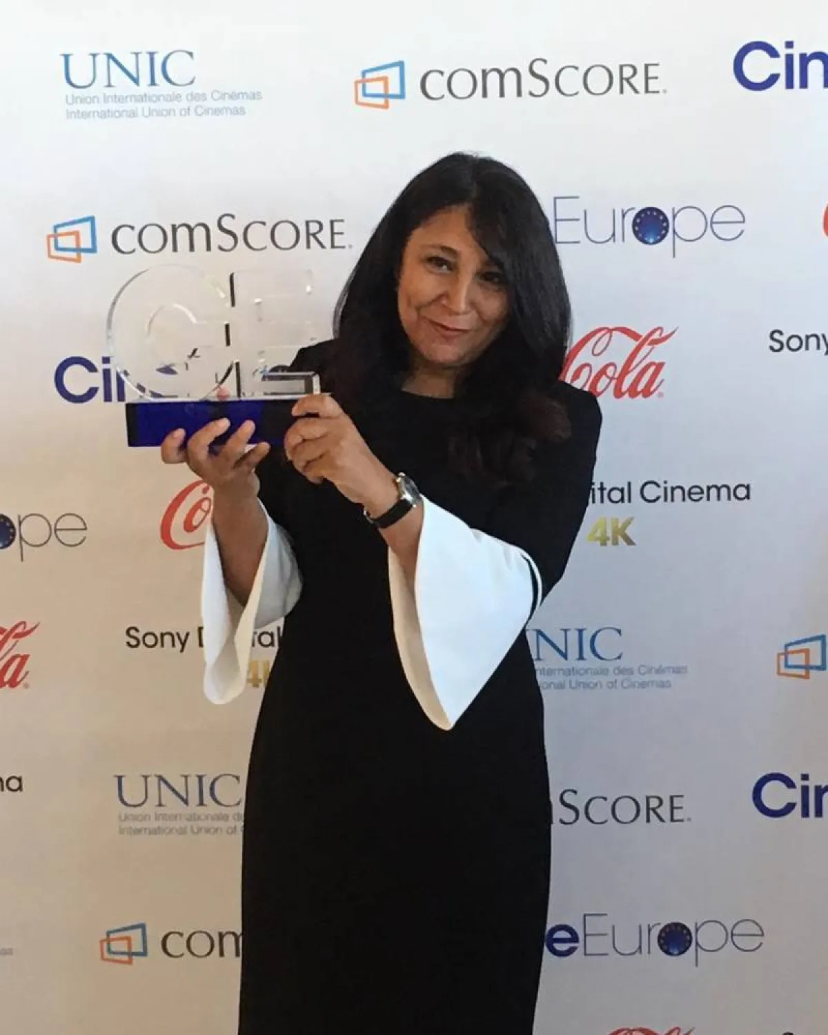 هيفاء المنصور - صورة من حسابها على فيسبوك