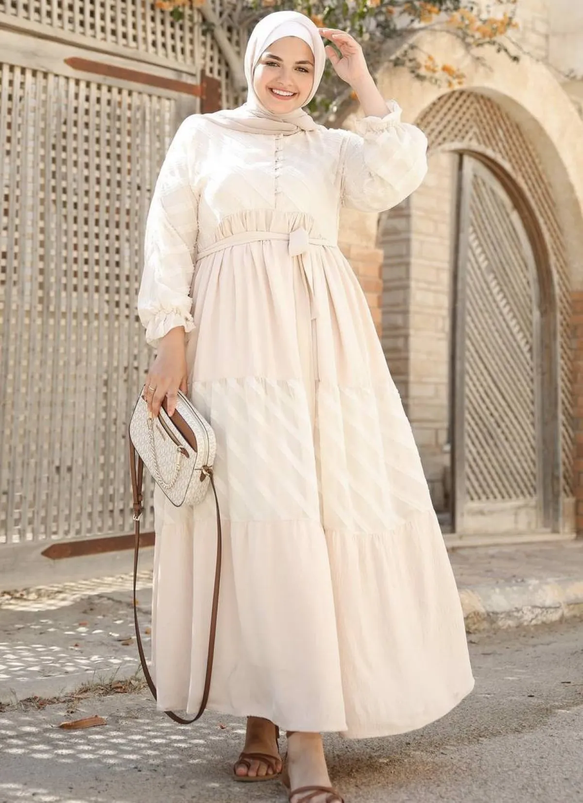 فستان يومي ناعم من اية فوزي